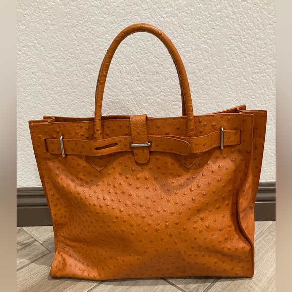 Furla - Picture 1 of 9